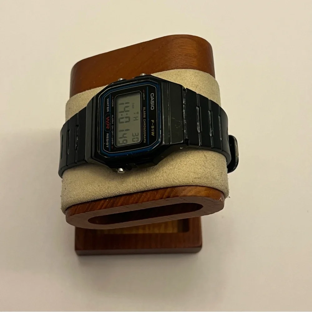 Vintage Casio F-91W-1‎ Digital Watch